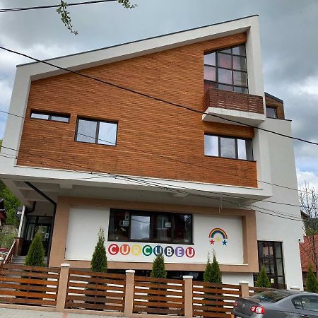 Vila Curcubeu Hotel Busteni Ngoại thất bức ảnh